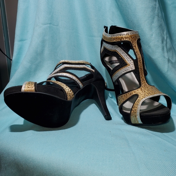 NYLA Gladiator Stiletto Heels Strappy Sandals - Picture 3 of 5